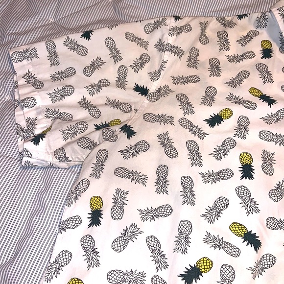VSTR Pineapple pattern short sleeve button down shirt - Picture 4 of 11